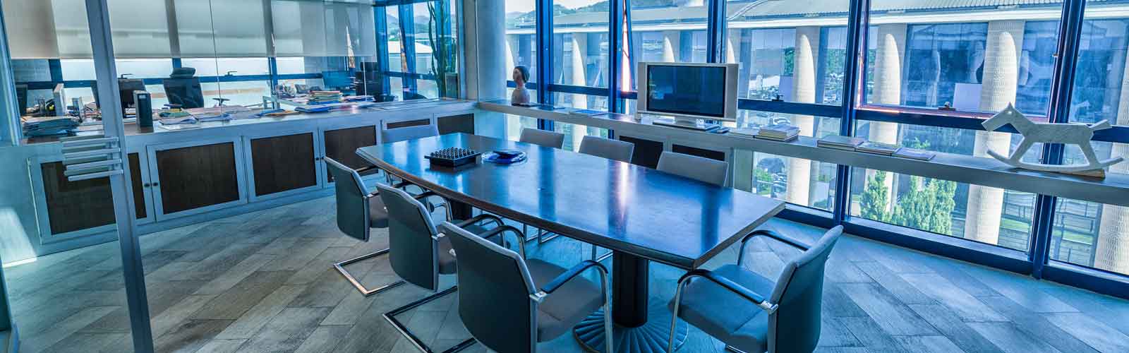 Pc cable management picture