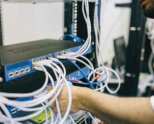 messy cables